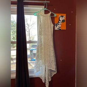 White lace dress